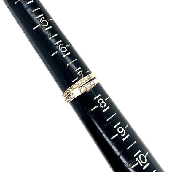 Elegant Gold and Silver Women's Ring - Picture 11 of 12